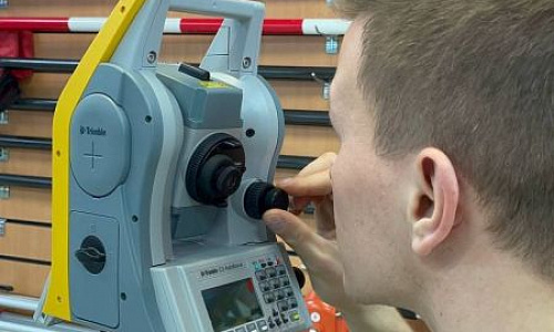 Зачем нужна поверка геодезического оборудования?