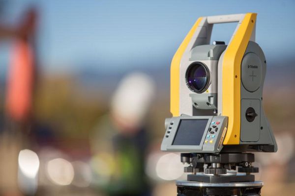 trimble_c5.jpg trimble_c5.jpg
